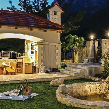 Gorgeous In With Outdoor Swimming Pool Holiday home Gata